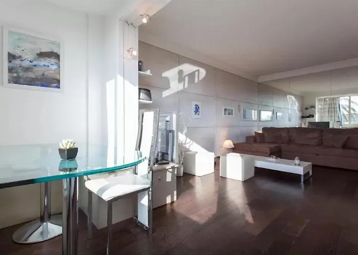 Saint Marc Apartment